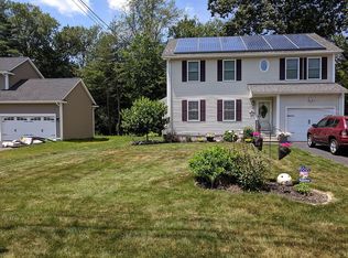 57 Avery St, East Longmeadow, MA 01028