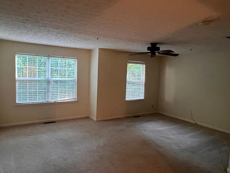 30 Amberstone Ct #30H — Photo 13