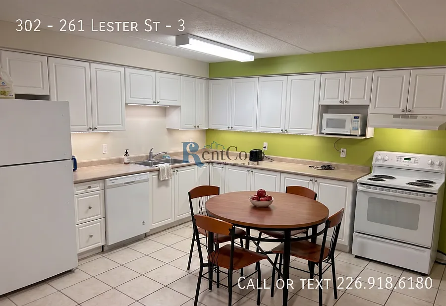 Building Photo - 3-261 Lester St #302