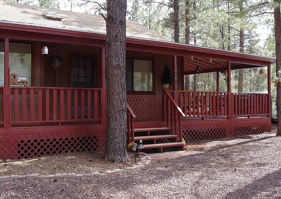 2nd image of 2153 S Woods Dr