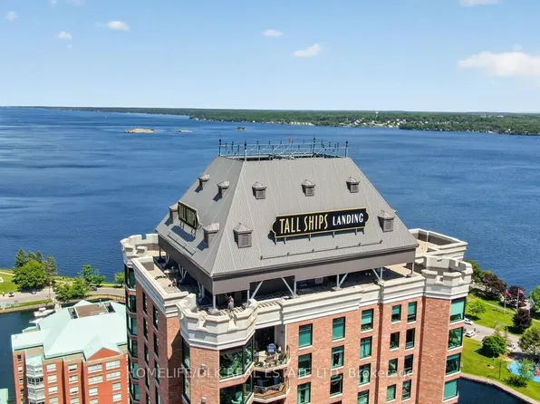 15 Saint Andrew St #804, Brockville, ON K6V 0B8