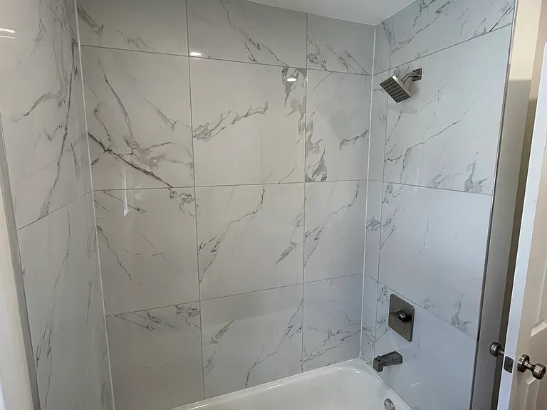 715 Tyler St #2 — Photo 6
