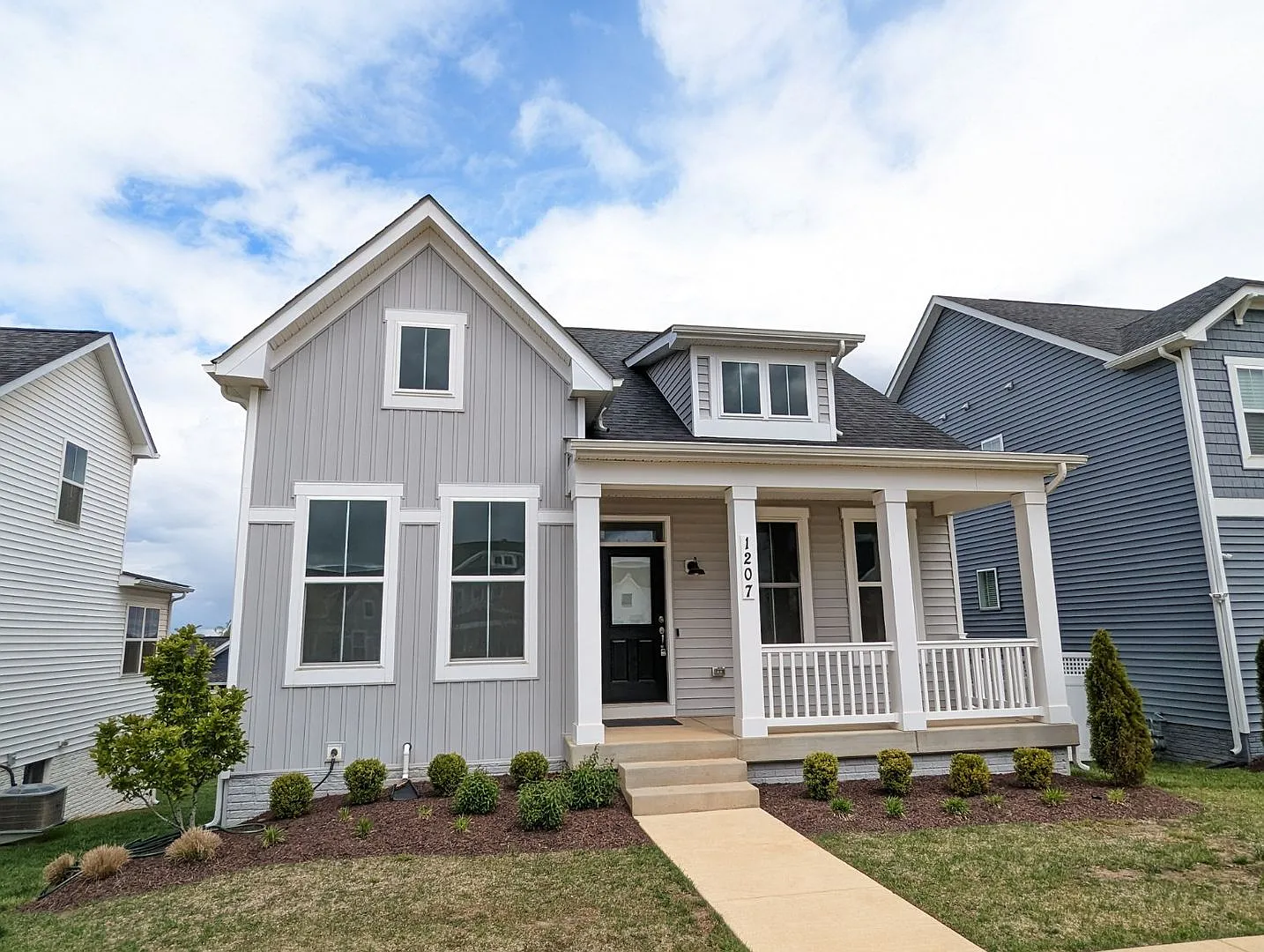 Gorgeous New Construction Home in Gambrill View Community available now! — Photo 2