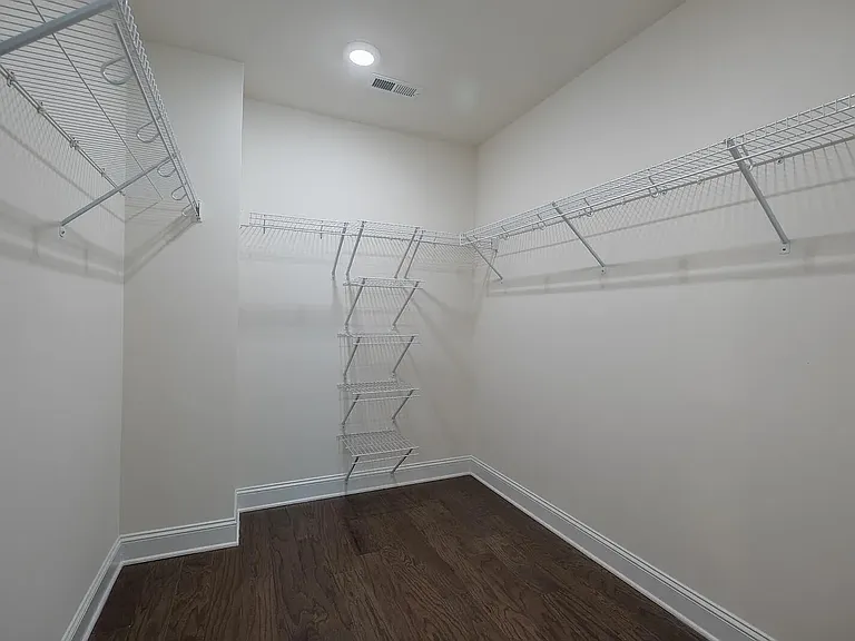 311 Alamosa Pl — Photo 19