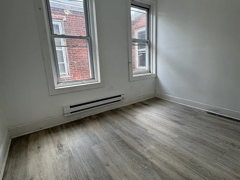 4133 Pennsgrove St #3 — Photo 7