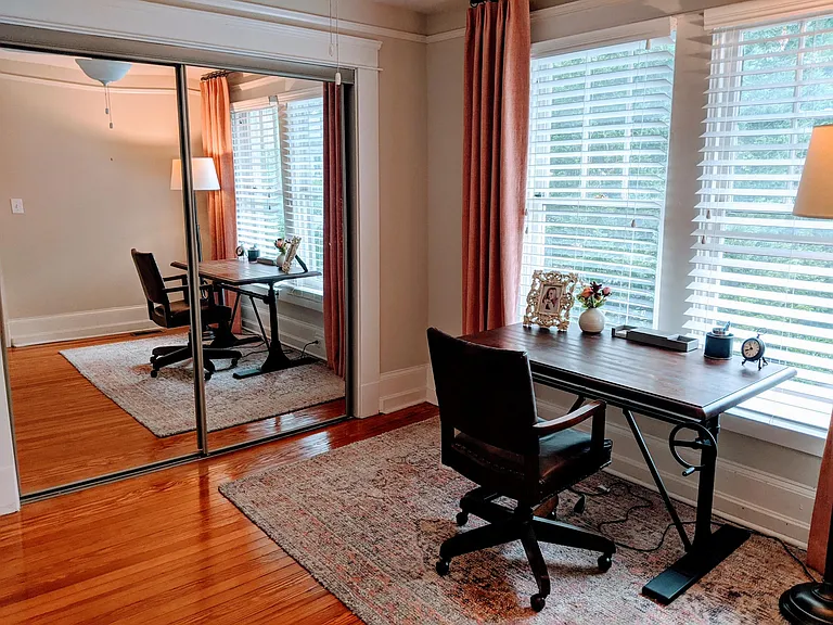 711 E McBee Ave #10 — Photo 11