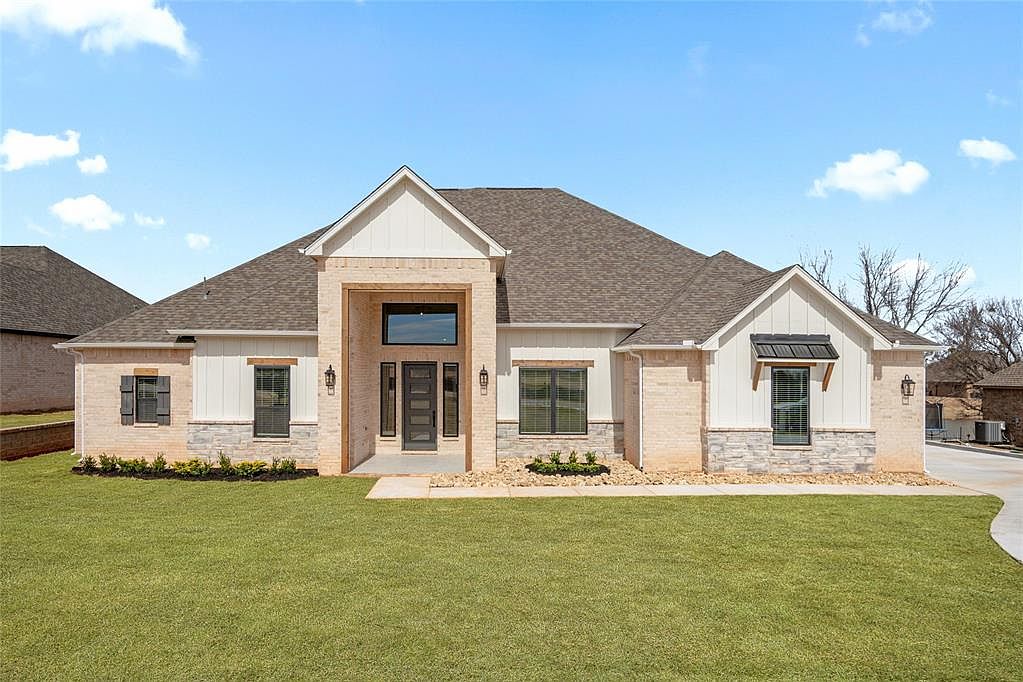 2218 Winter Creek Blvd