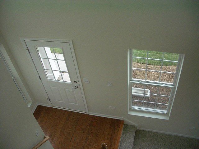 2nd image of 15111 W Laurel Ln