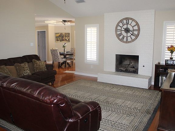 2nd image of 3805 Fairhaven Ct