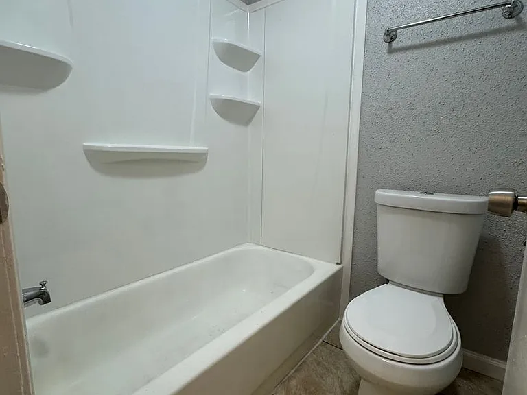 11217 Pender Ln — Photo 21