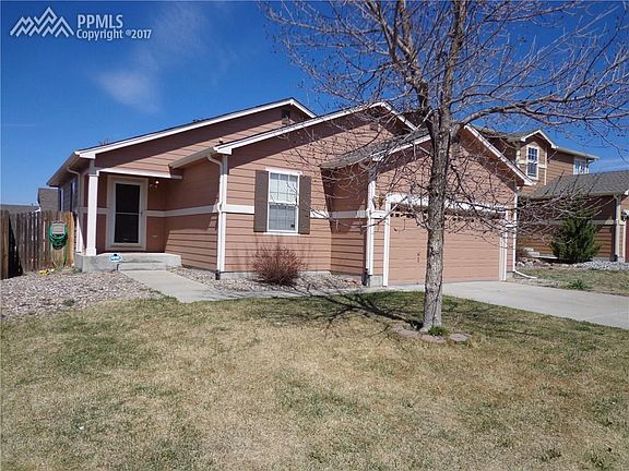 2nd image of 2362 Jeanette Way