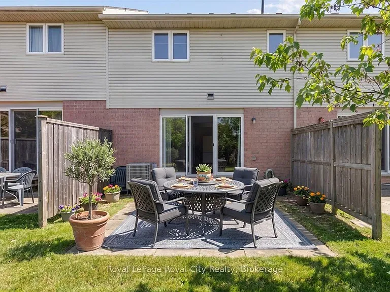 1498 Gordon St #25 — Photo 28