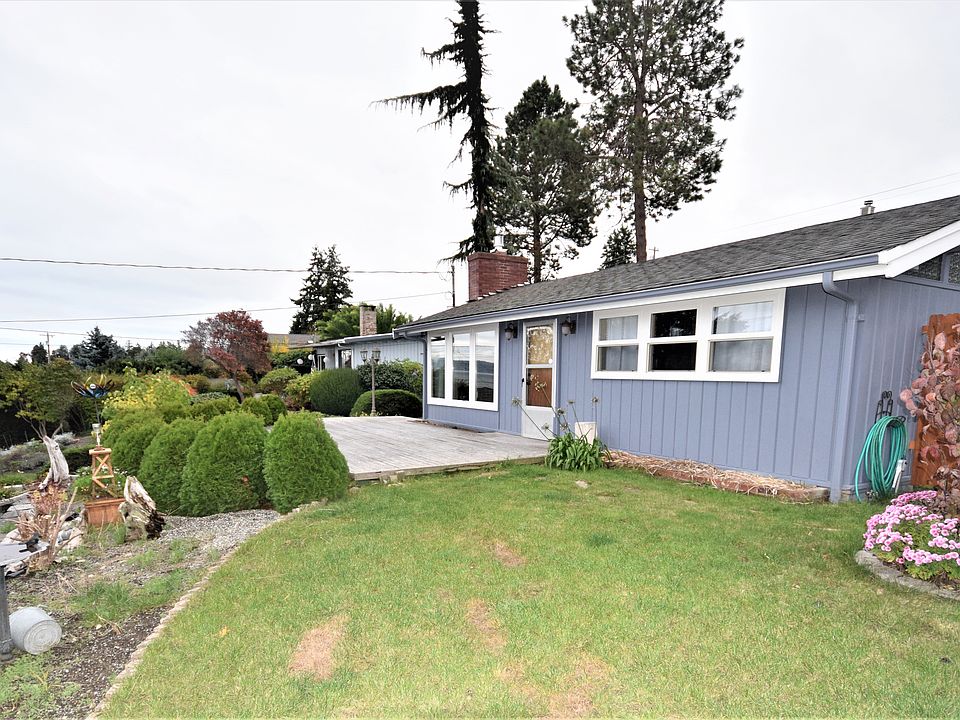 1st image of 1358 Country Club Dr