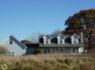 9620 Byron Rd, Howell, MI 48855