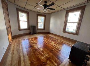 8 Douglas St #2, Worcester, MA 01603