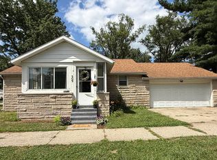 509 W Davis St, Hamlet, IN 46532