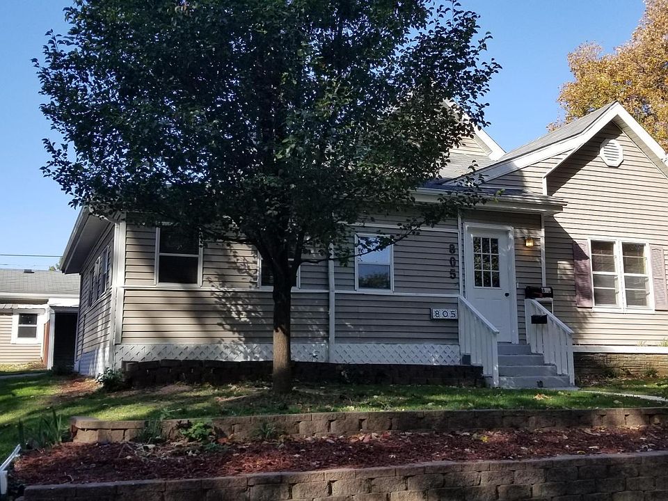 1st image of 805 N C St E