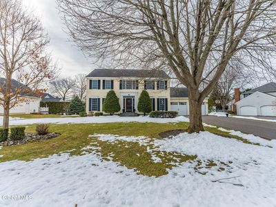 67 Traditional Lane, Loudonville, NY, 12211