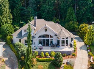 5617 Whitehorn Way, Blaine, WA 98230