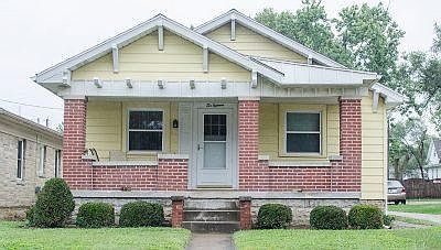 1st image of 218 S College Ave