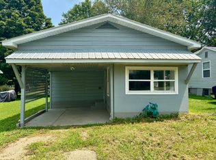 826 Utah Ave, West Plains, MO 65775