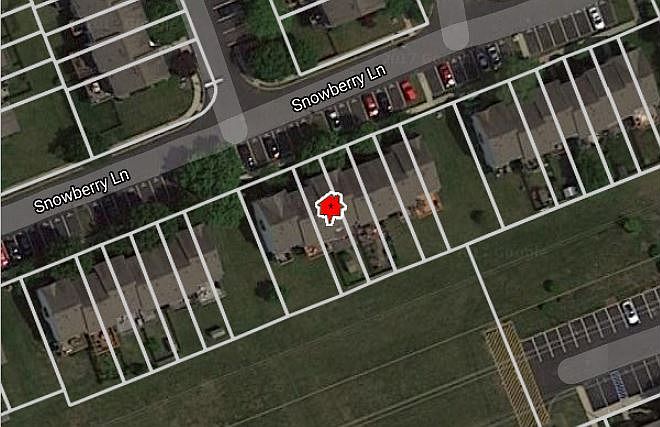 2nd image of 40 Snowberry Ln