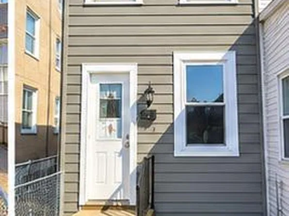 4638 James St, Philadelphia, PA 19137