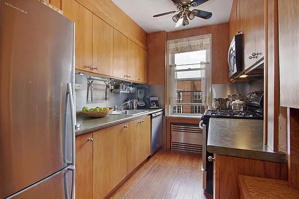 Sold by Corcoran | media 2