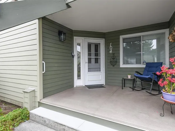 2970 Cliffe Ave #104, Courtenay, BC V9N 2L7