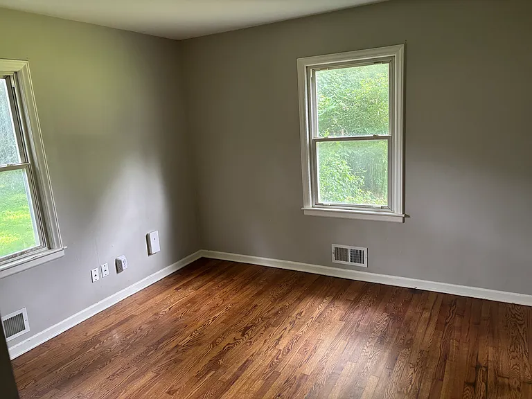 6729 Melrose Ln — Photo 10