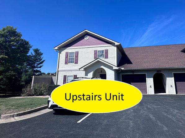 4 Rose Garden Ln UNIT 202