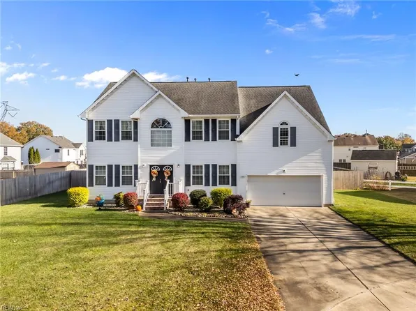 705 Hazel Grove Way, Chesapeake, VA 23322