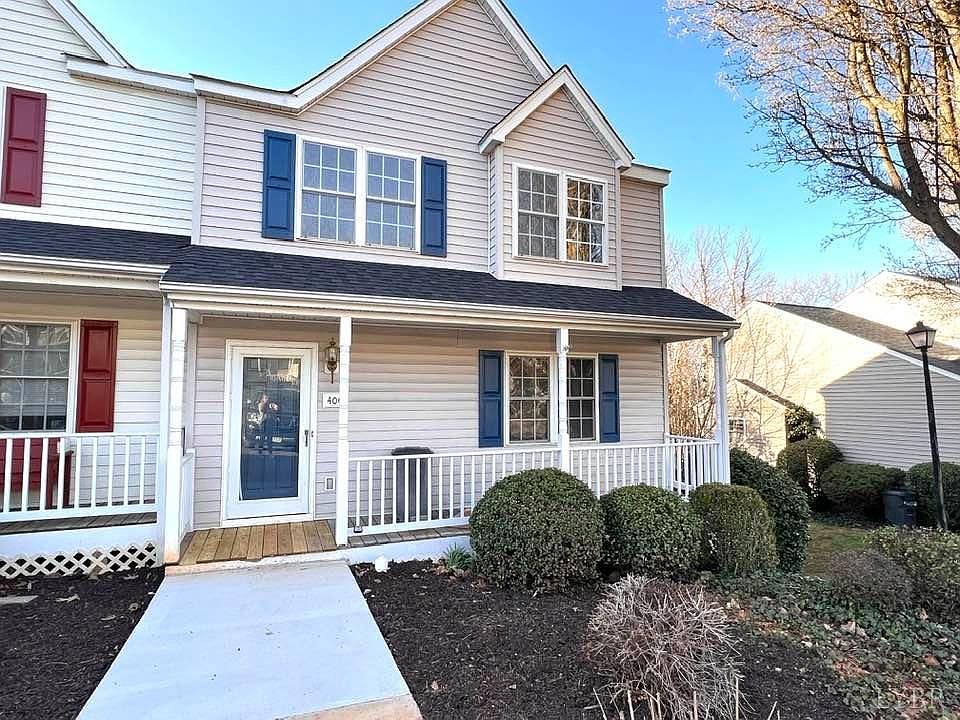 1st image of 400 Barrington Way