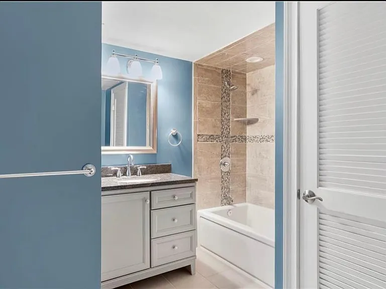 38 Maple St — Photo 4