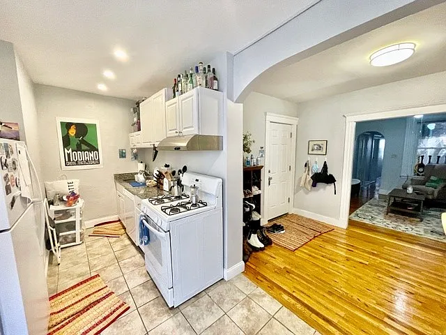 109 Salem St #1 — Photo 6