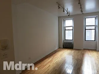 Rented by Mdrn Residential