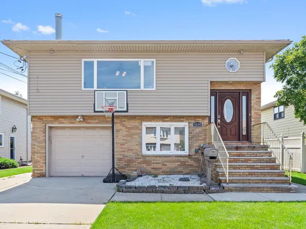 1030 Koelle Blvd #1, Secaucus, NJ 07094