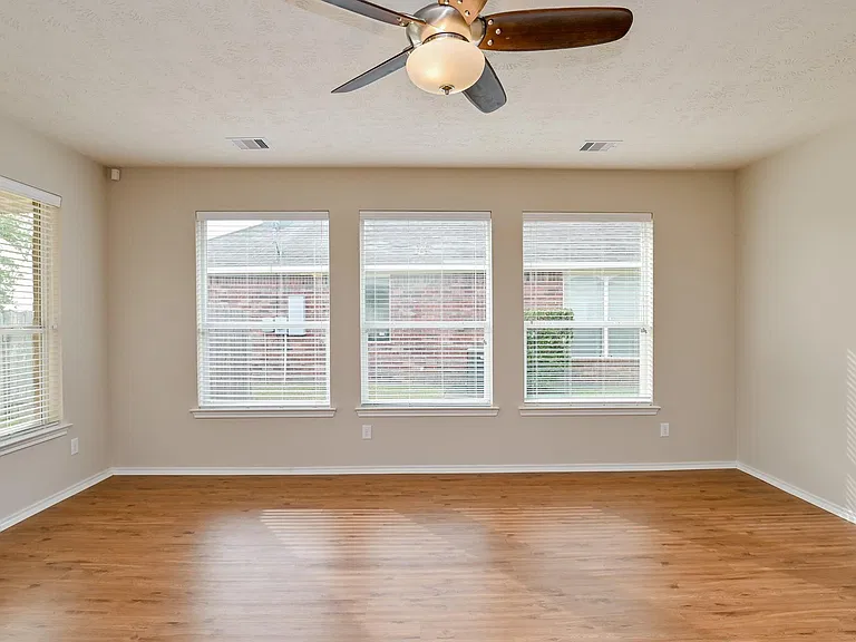 7435 Garland Mist Ln — Photo 13
