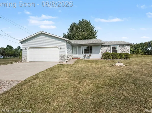 1480 Connell Rd, Ortonville, MI 48462