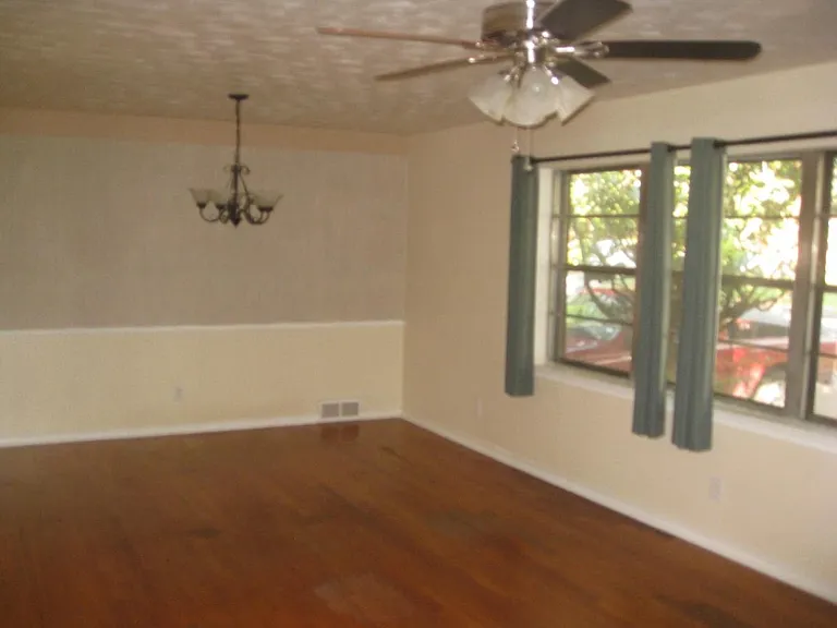 8051 Fall River Dr — Photo 3