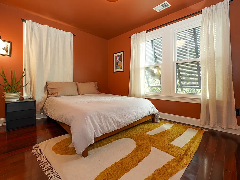905 Phillips St — Photo 20