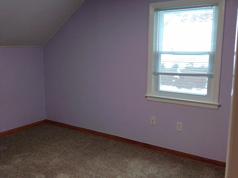 1st image of 5106 N Lydell Ave