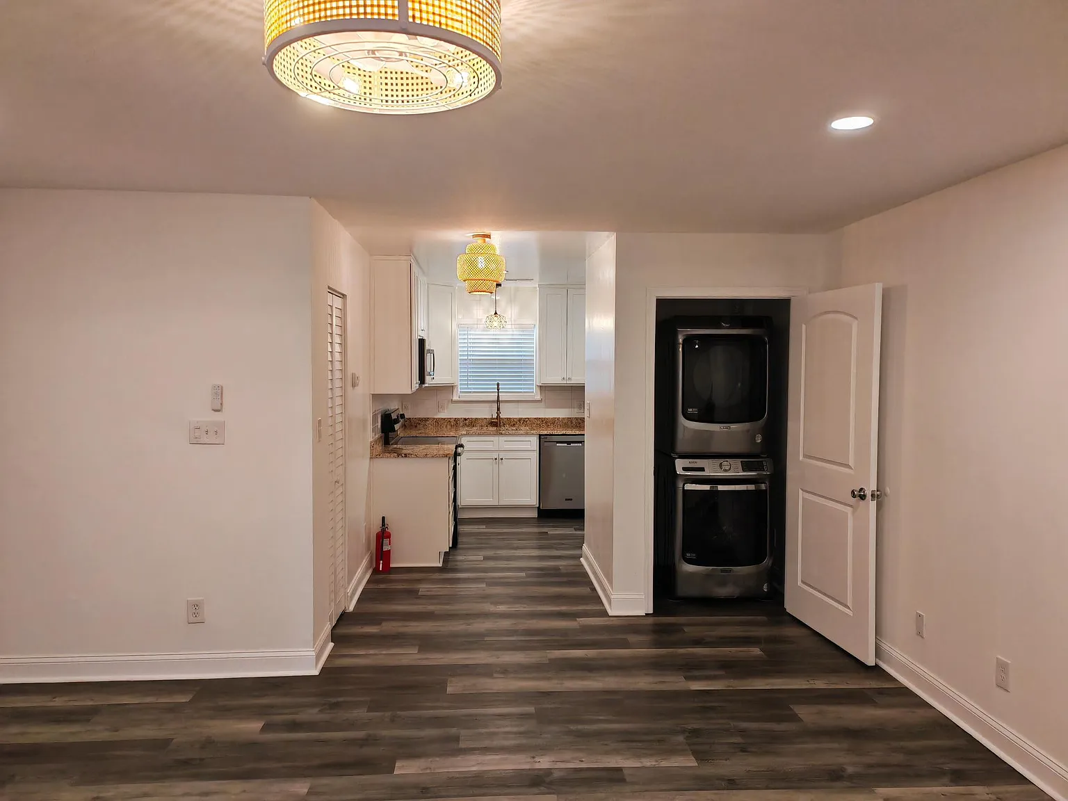 2511 Arkansas Ave — Photo 1