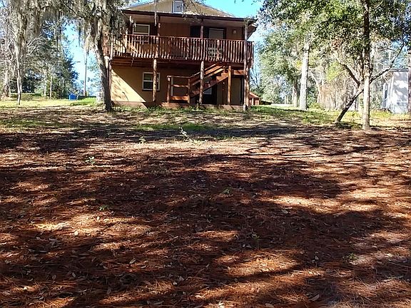 3rd image of 7034 Deer Springs Rd
