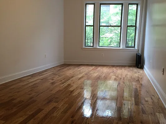 Rented by Level Group | media 1