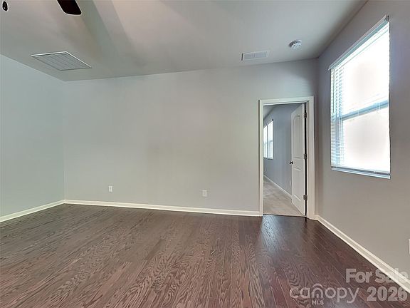 4th image of 9425 Hartington Pl