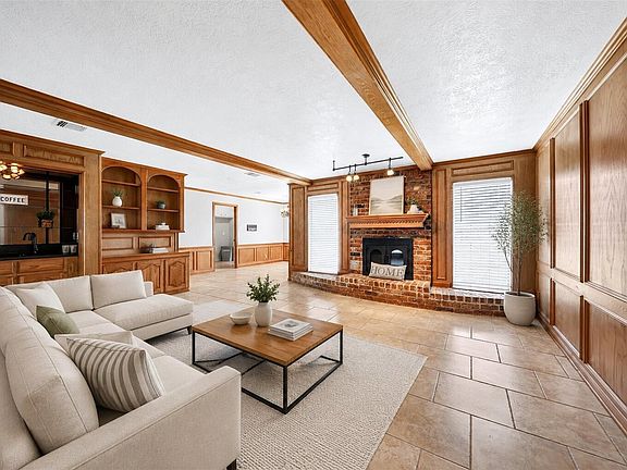 5th image of 6507 Spring Leaf Dr