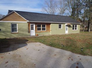 6273 Brooks Rd, Fruitport, MI 49415