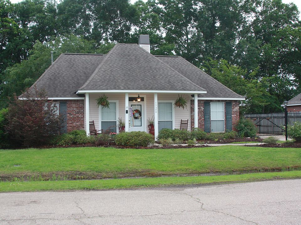1st image of 13608 S Trace Dr