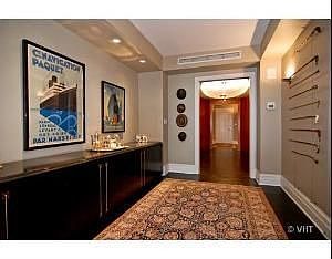 2nd image of 20 E Cedar St APT 16C